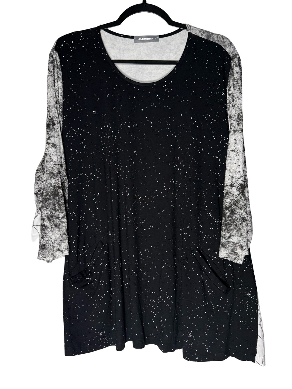 Alembika Top Women’s Sz (8) US 20/22 Black Abstract 3/4 Sleeve Lagenlook Pockets